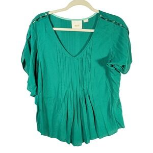 Maeve Anthropologie Emerald Green Pleated V Neck Short Sleeve  Blouse Top Sz 10
